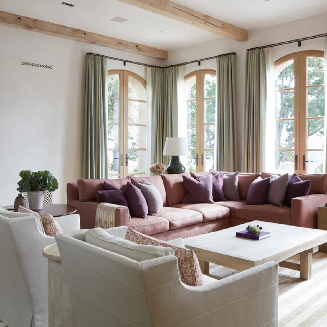 How Much Does it Cost to Decorate a Living Room? – roomLift